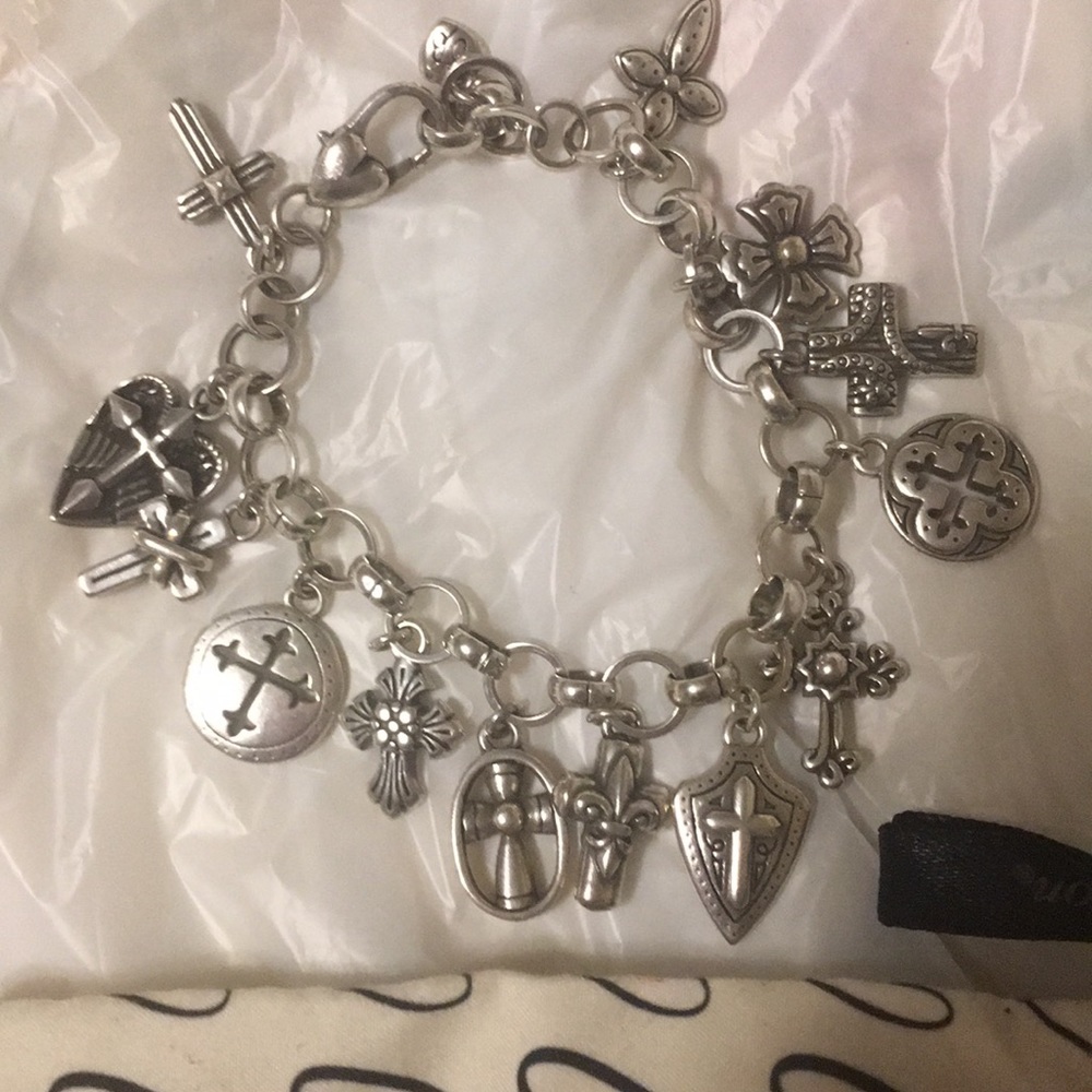 💍Brighton Cross charm bracelet
